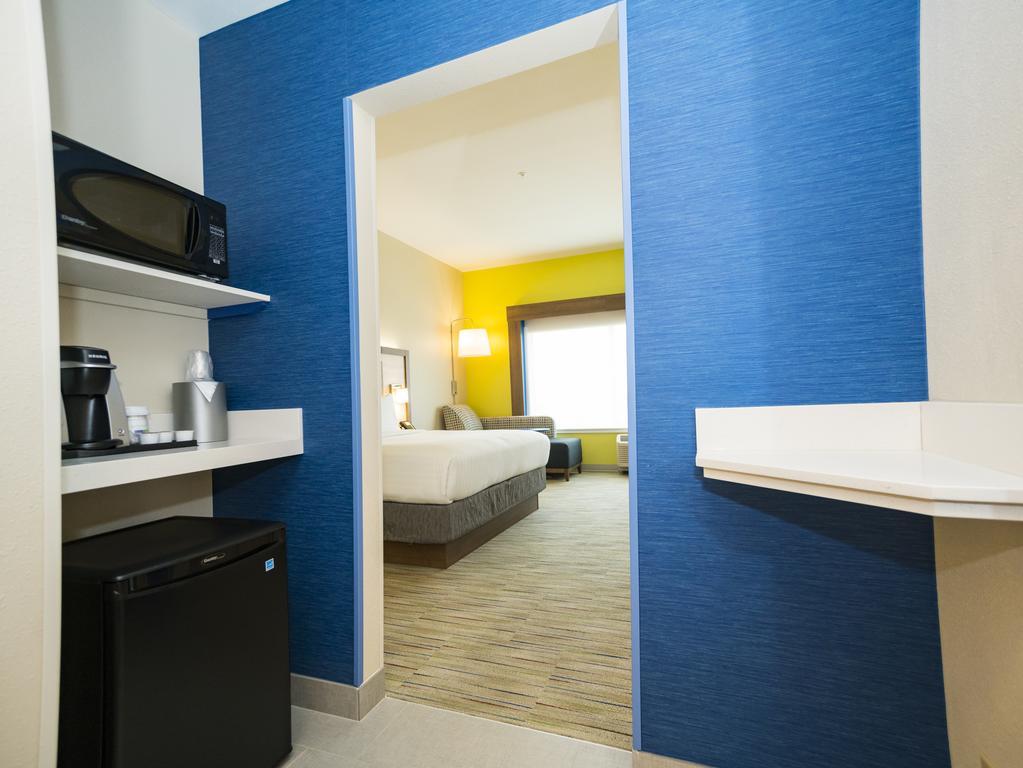Holiday Inn Express & Suites - Southaven Central - Memphis By Ihg Δωμάτιο φωτογραφία